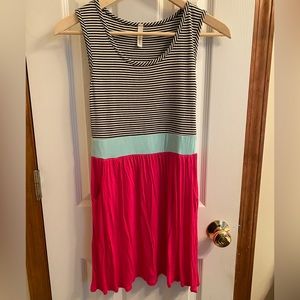 Cezanne women’s S Hot Pink, Turquoise, Black & White Stripe Dress w/ Pockets